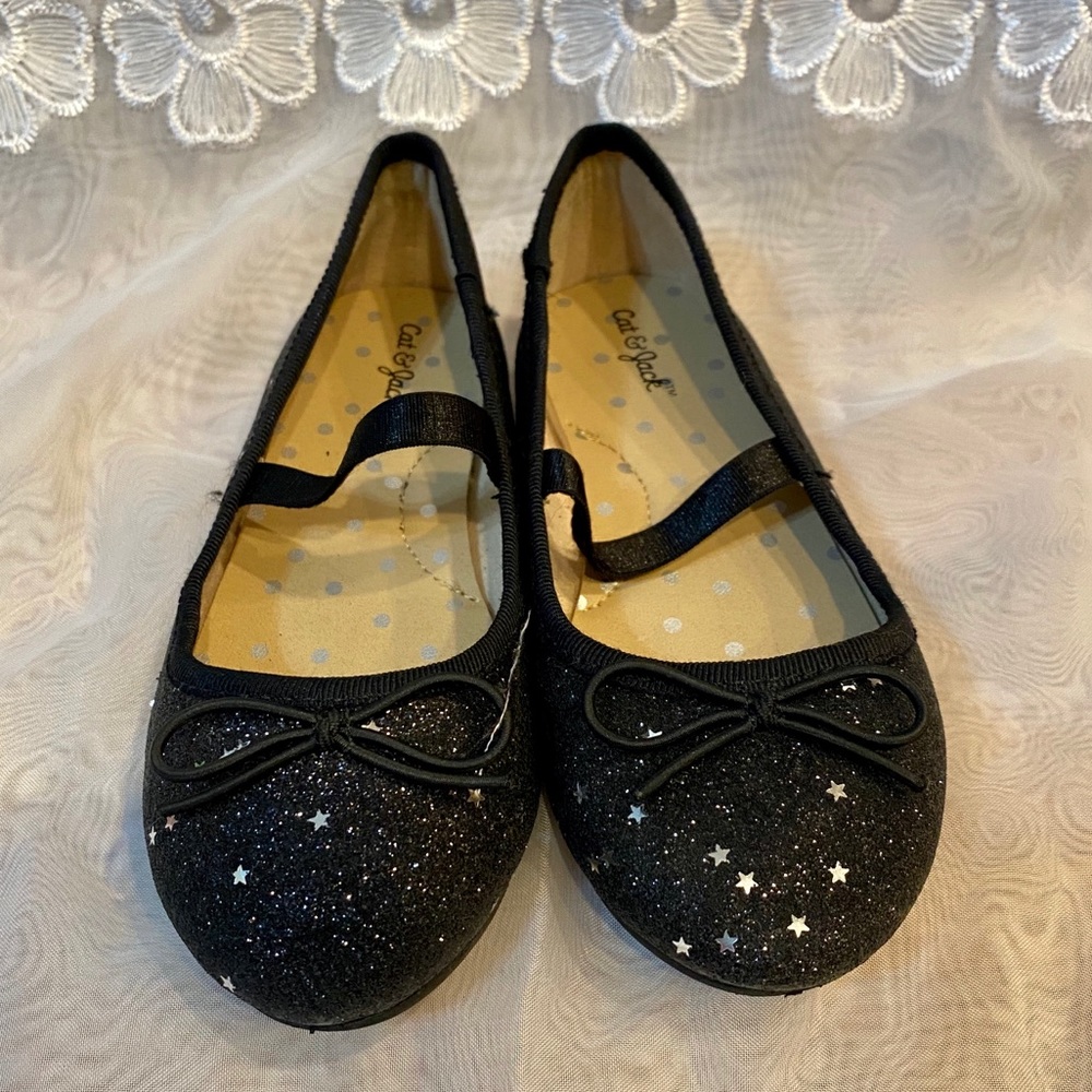 Cat and Jack black sparkle flats children size 9